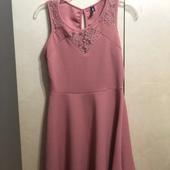π± Blush Pink Skater Dress Size M - Picture 1 of 5